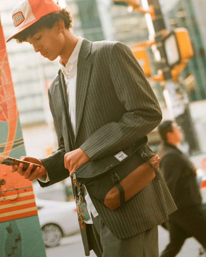 Bolso Mensajero Herschel - Cove Messenger Small - 7.5L